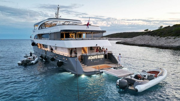 Motor Yacht Agape Rose