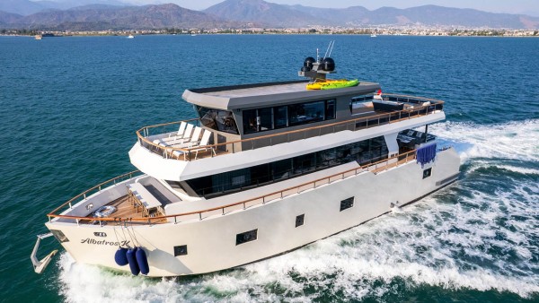 Motor Yacht Albatros Explorer